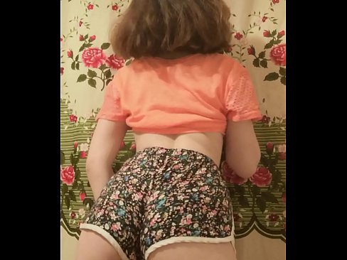 ❤️ Leanabh òg sexy a ’toirt dheth na shorts aice air a’ chamara ️❌  Porno fb  aig gd.com-full-porner.ru ❌